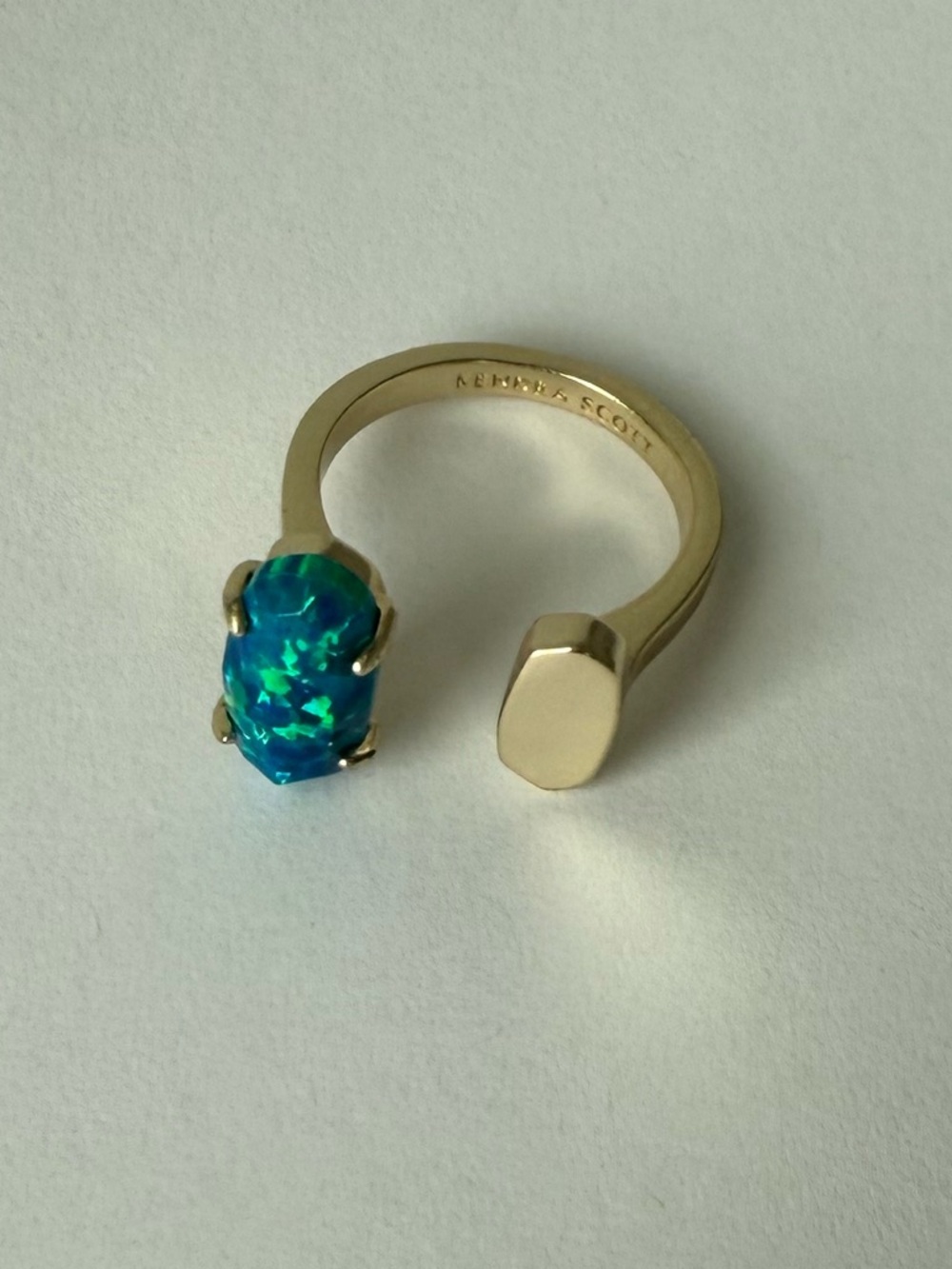 Kendra Scott Gold Pryde Royal Blue Kyocera Opal Ring RARE